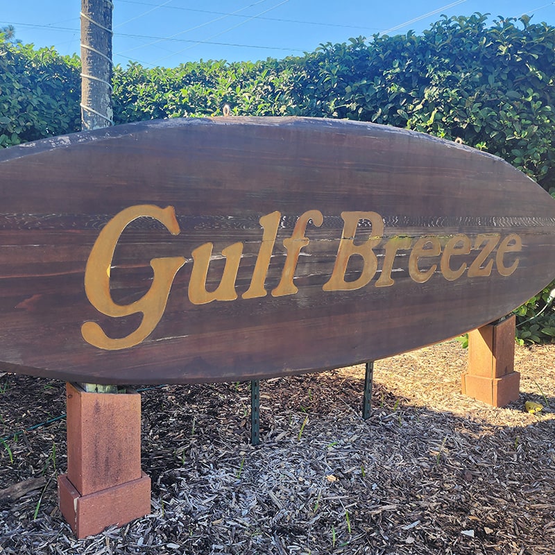 gulf breeze sign